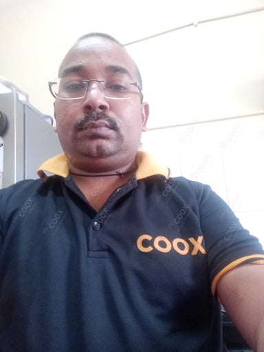 Chef from COOX at bookings. Professional cooks chefs at home