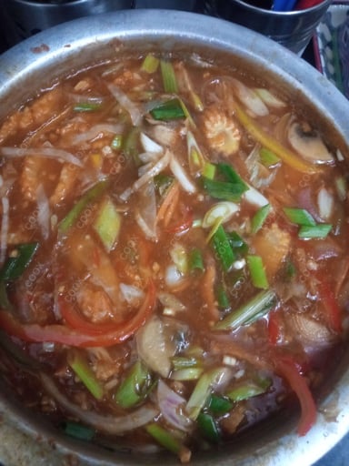 Tasty American Chopsuey cooked by COOX chefs cooks during occasions parties events at home
