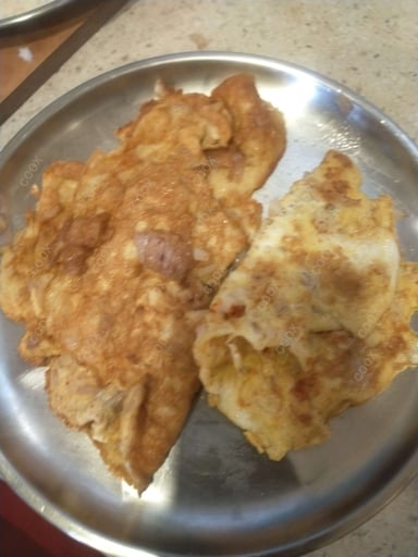 Tasty Omelette cooked by COOX chefs cooks during occasions parties events at home