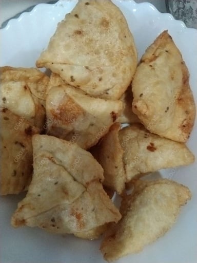 Delicious Mini Samosas prepared by COOX