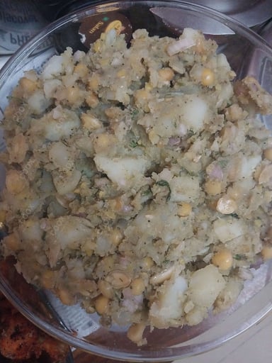 Delicious Aloo Chaat prepared by COOX