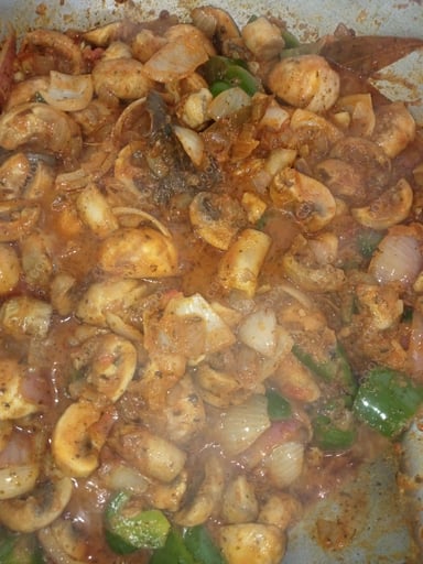 Delicious Mushroom do Pyaza prepared by COOX