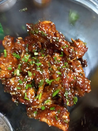 Tasty Chicken Wings cooked by COOX chefs cooks during occasions parties events at home