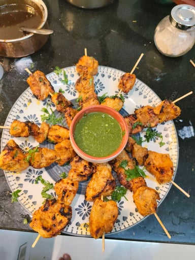 Delicious Chicken Tikka prepared by COOX