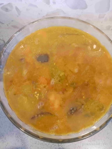 Delicious Idli Sambhar prepared by COOX