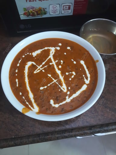 Delicious Dal Makhni prepared by COOX