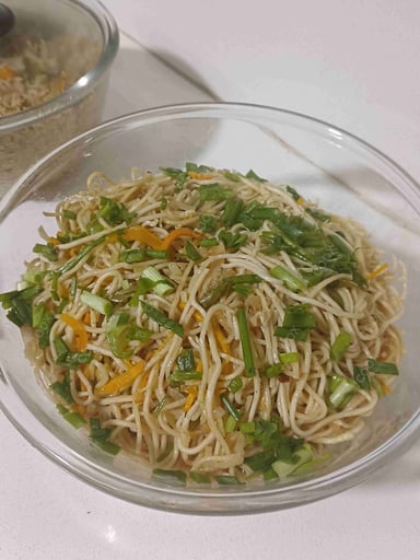 Delicious Chilli Garlic Noodles prepared by COOX