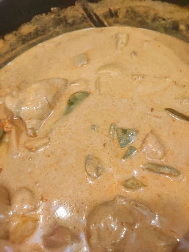 Tasty Red Thai Chicken Curry cooked by COOX chefs cooks during occasions parties events at home