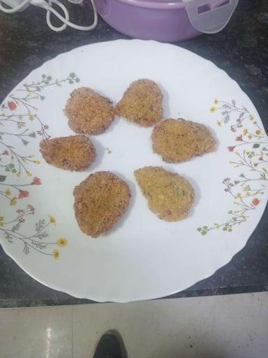 Tasty Chicken Cutlets cooked by COOX chefs cooks during occasions parties events at home