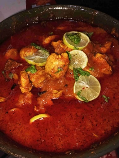 Tasty Lemon Chicken cooked by COOX chefs cooks during occasions parties events at home