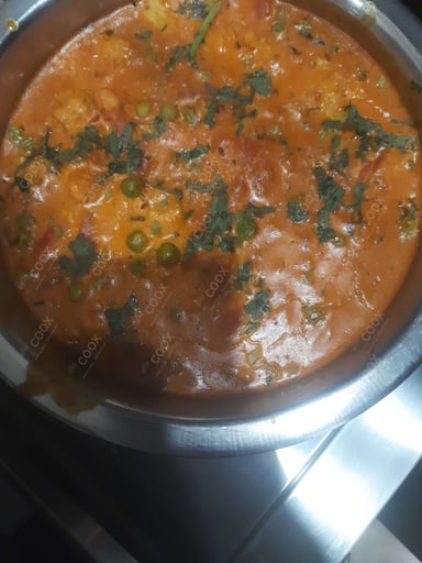 Tasty Veg Korma cooked by COOX chefs cooks during occasions parties events at home