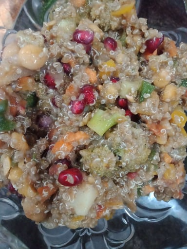 Tasty Quinoa Salad cooked by COOX chefs cooks during occasions parties events at home