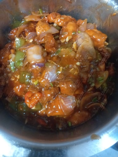 Tasty Chicken Sweet & Sour cooked by COOX chefs cooks during occasions parties events at home