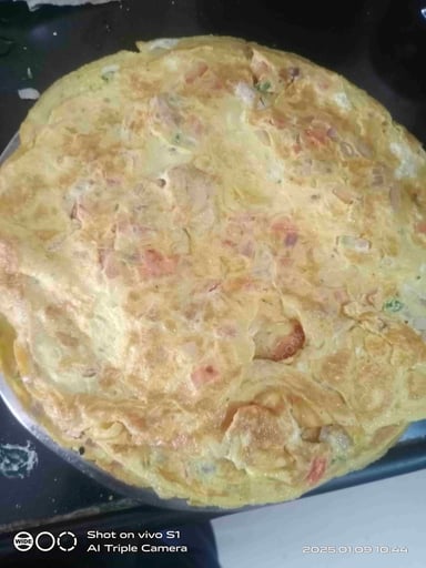 Tasty Omelette cooked by COOX chefs cooks during occasions parties events at home