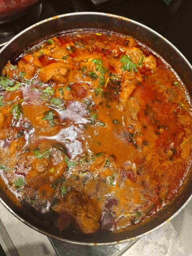 Tasty Chicken Curry cooked by COOX chefs cooks during occasions parties events at home