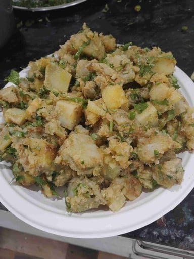 Tasty Shakarkandi Chaat cooked by COOX chefs cooks during occasions parties events at home