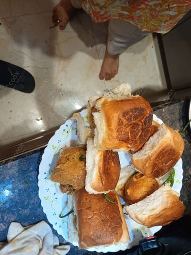 Tasty Vada Pav cooked by COOX chefs cooks during occasions parties events at home