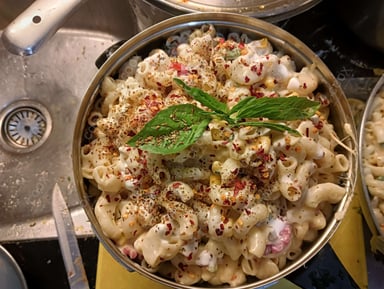 Tasty Mac and Cheese cooked by COOX chefs cooks during occasions parties events at home