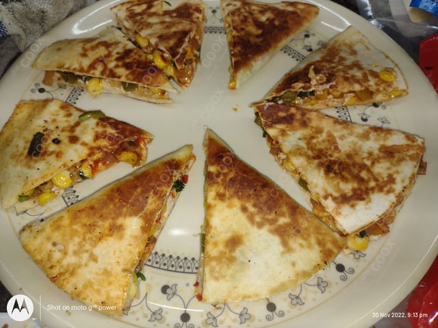 Delicious Veg Quesadillas prepared by COOX