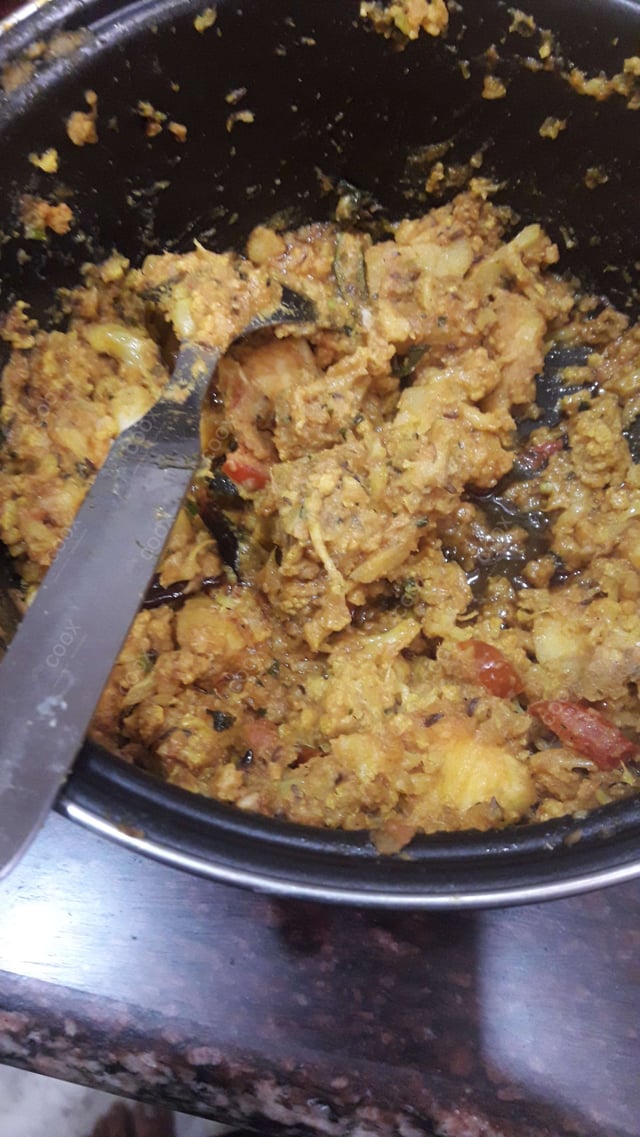 Delicious Aloo Gobhi prepared by COOX