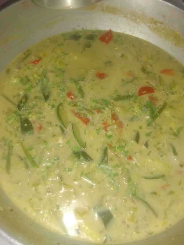 Delicious Green Thai Curry prepared by COOX