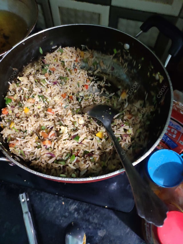 Delicious Veg Fried Rice prepared by COOX