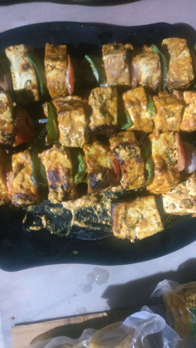 Delicious Paneer Tikka prepared by COOX