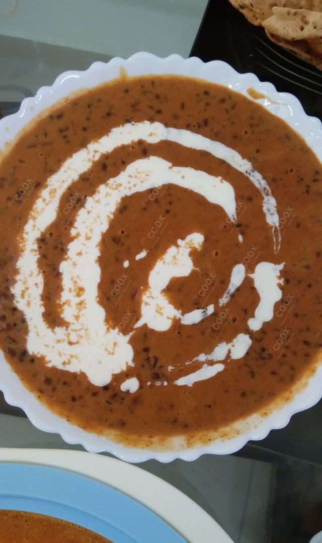 Delicious Dal Makhni prepared by COOX