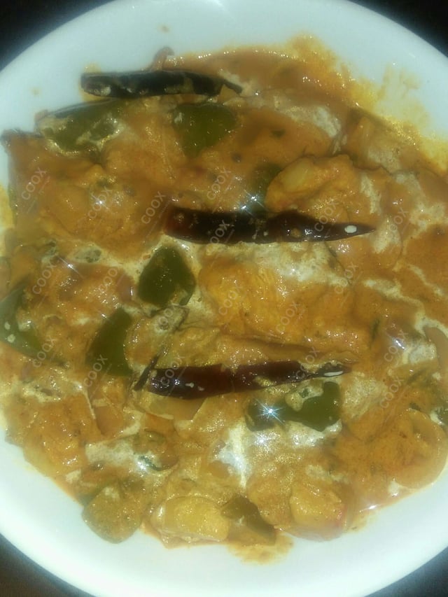 Delicious Kadhai Chicken prepared by COOX