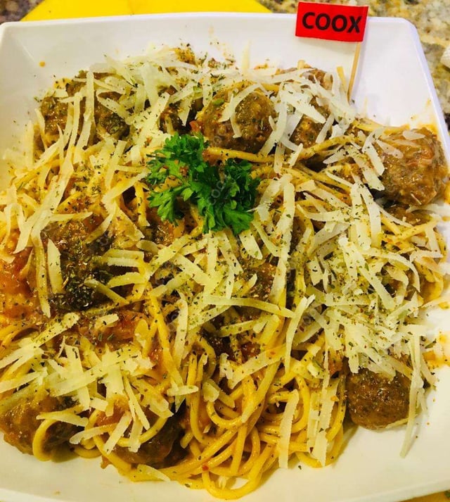 Delicious Spaghetti with Meatballs prepared by COOX