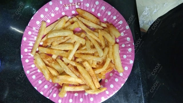 Delicious French Fries prepared by COOX