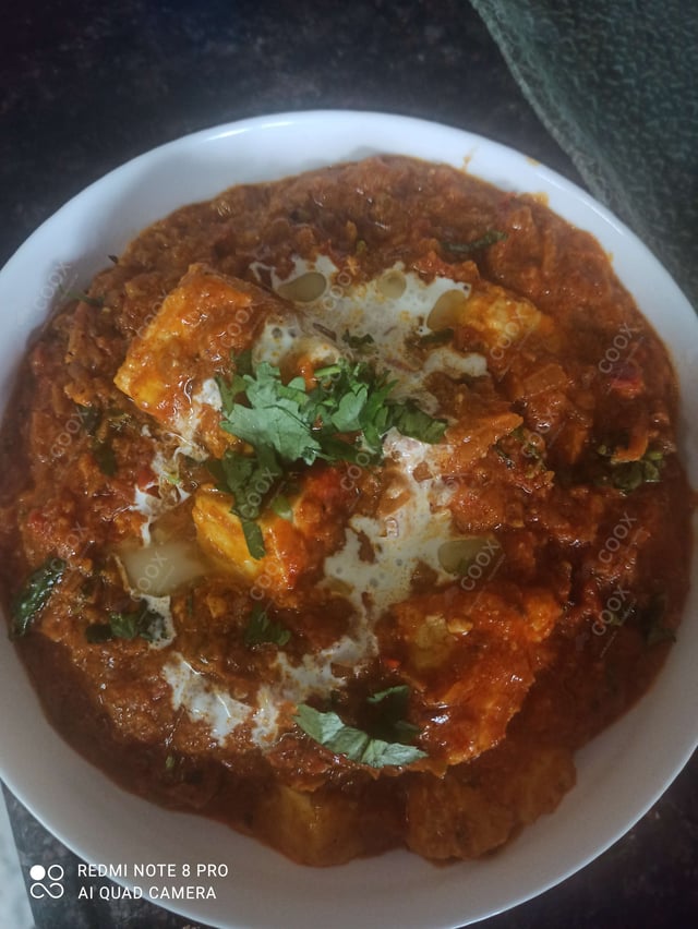 Delicious Paneer Lababdar prepared by COOX