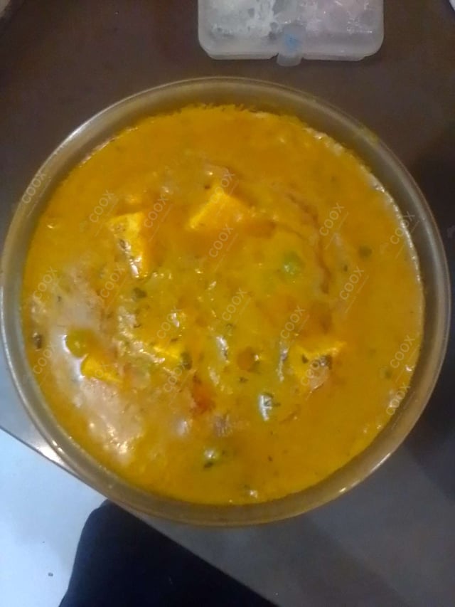 Delicious Matar Paneer prepared by COOX