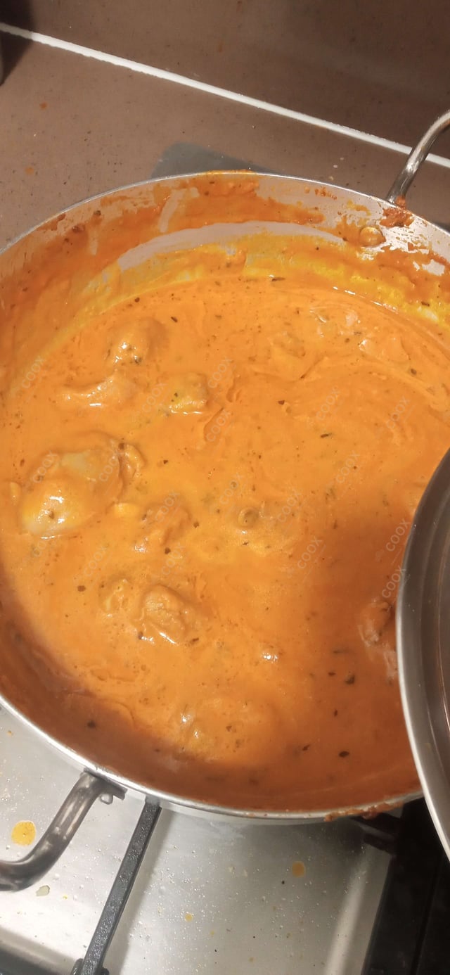 Delicious Butter Chicken prepared by COOX