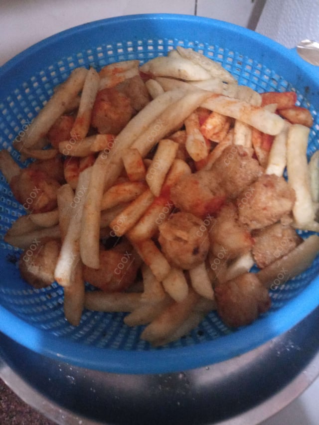 Delicious French Fries prepared by COOX