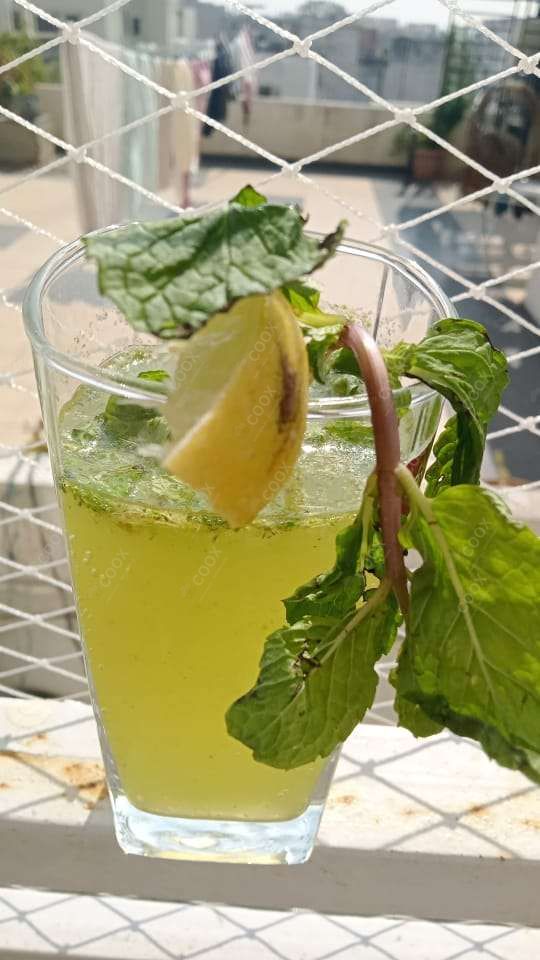 Delicious Virgin Mojito prepared by COOX