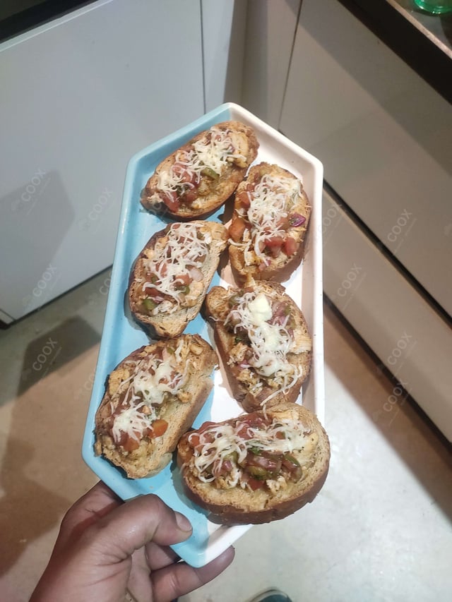 Delicious Chicken Bruschetta prepared by COOX