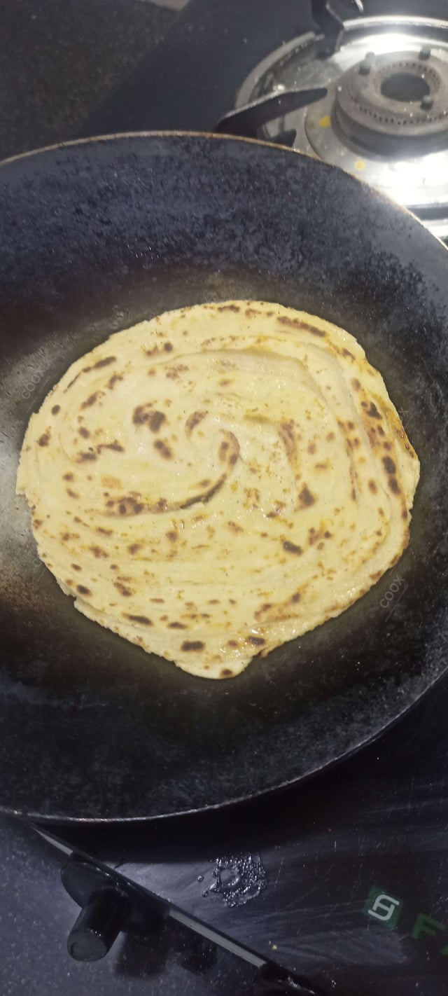 Delicious Lachha Parantha & Roti prepared by COOX