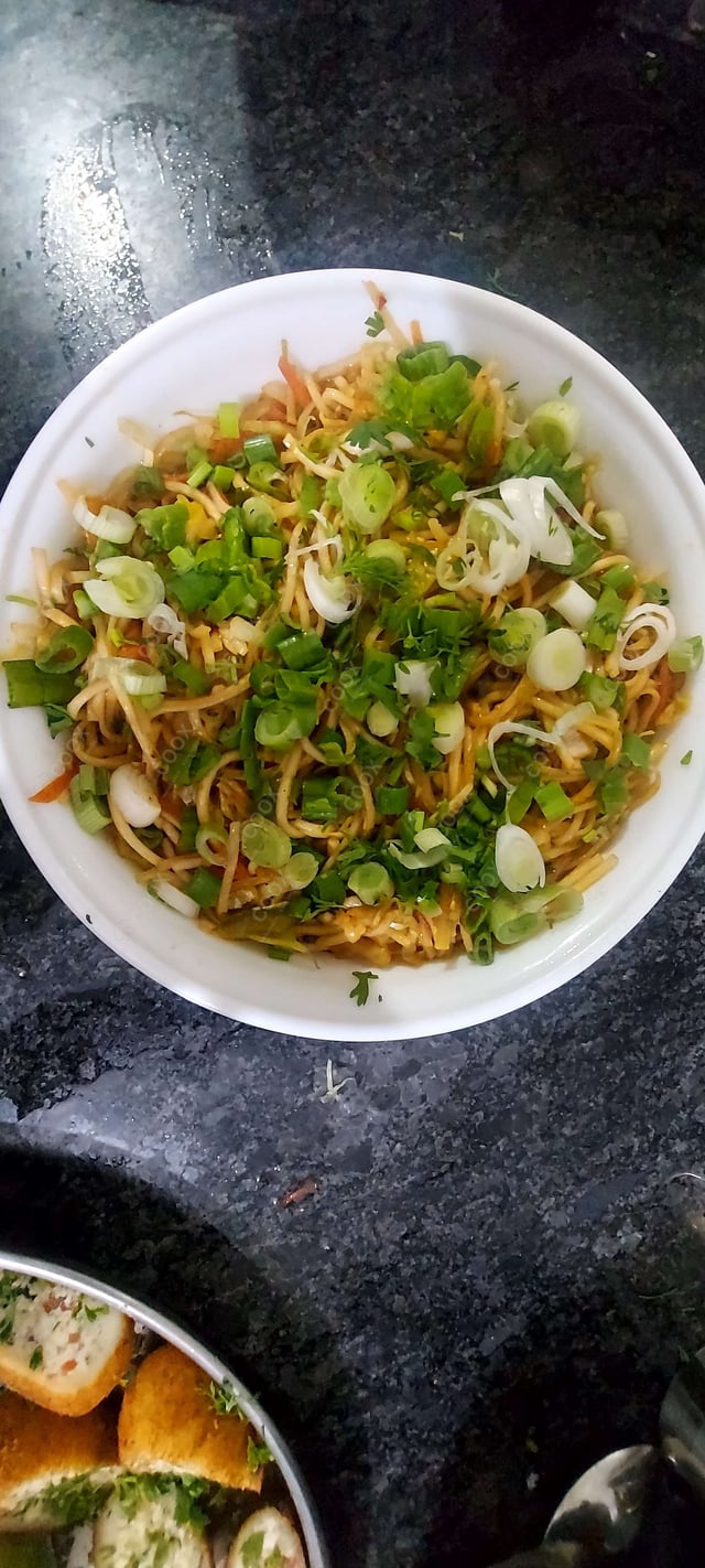 Delicious Chilli Garlic Noodles prepared by COOX