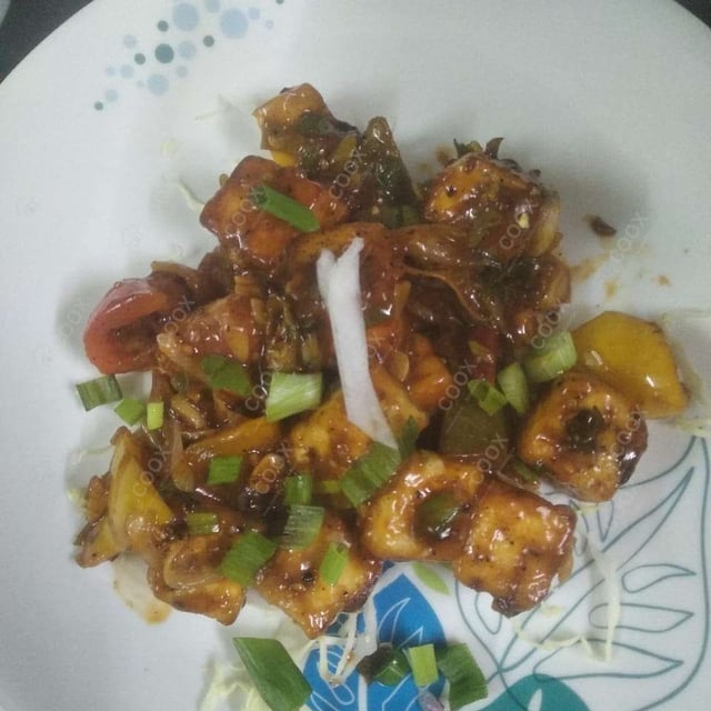 Delicious Chilly Paneer prepared by COOX