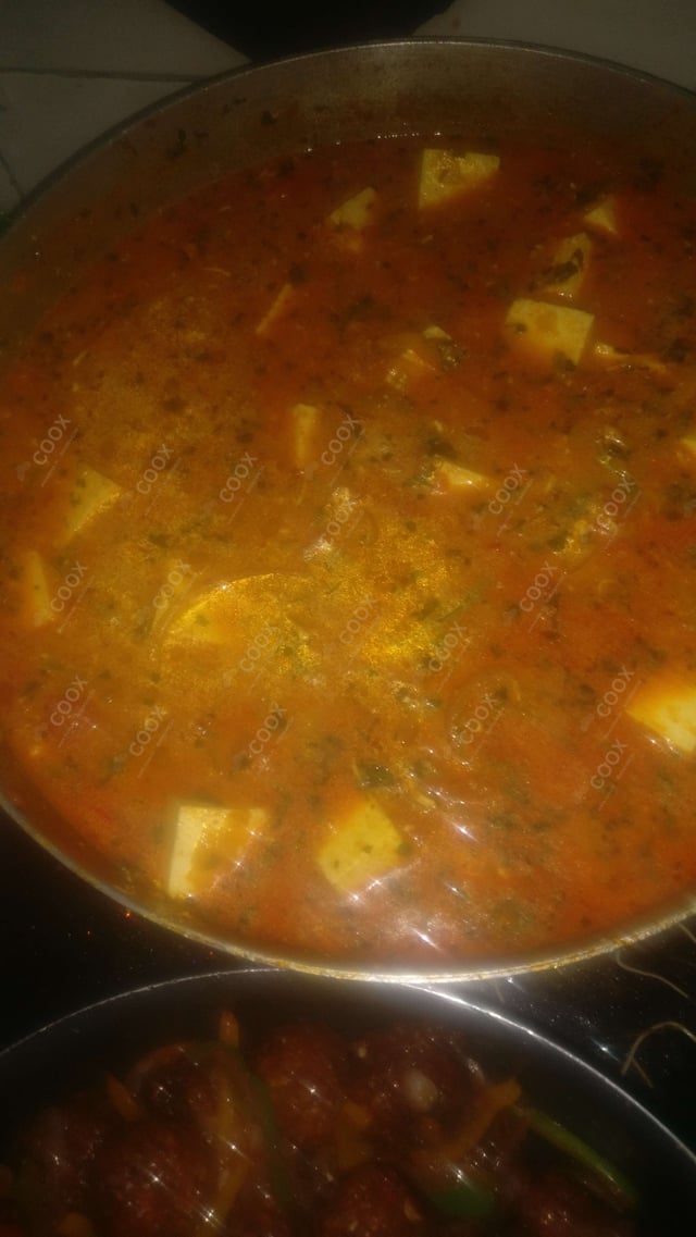 Delicious Kadhai Paneer prepared by COOX