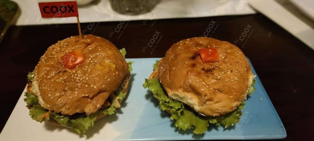 Delicious Chicken Tikka Burgers prepared by COOX