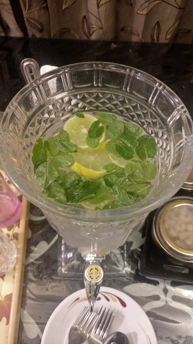 Delicious Virgin Mojito prepared by COOX