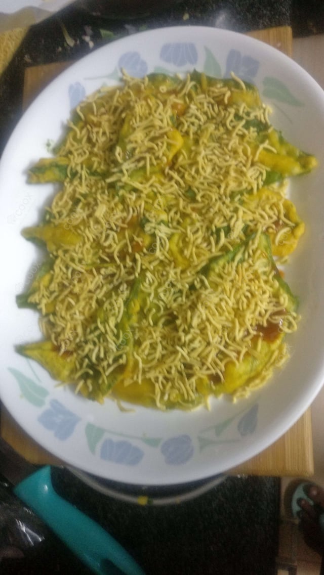 Delicious Palak Papdi Chaat prepared by COOX