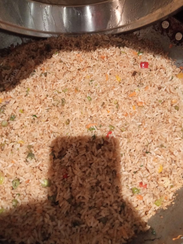 Delicious Veg Fried Rice prepared by COOX