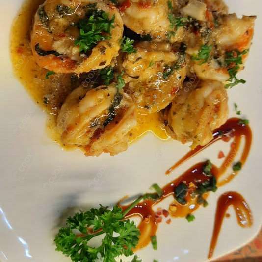 Delicious Butter Garlic Prawns prepared by COOX