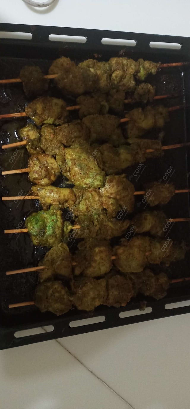 Delicious Hariyali Kebab prepared by COOX