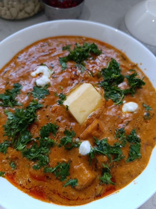 Delicious Paneer Lababdar prepared by COOX