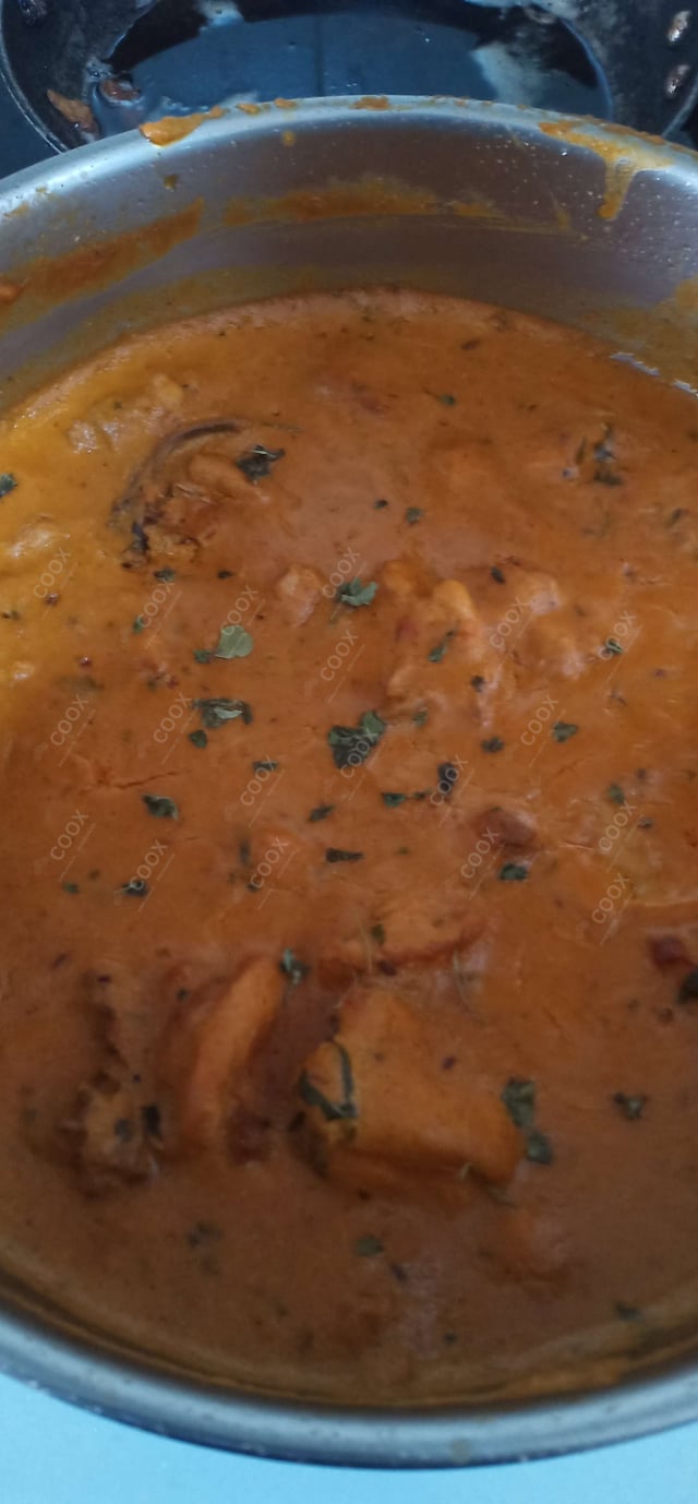 Delicious Butter Chicken prepared by COOX