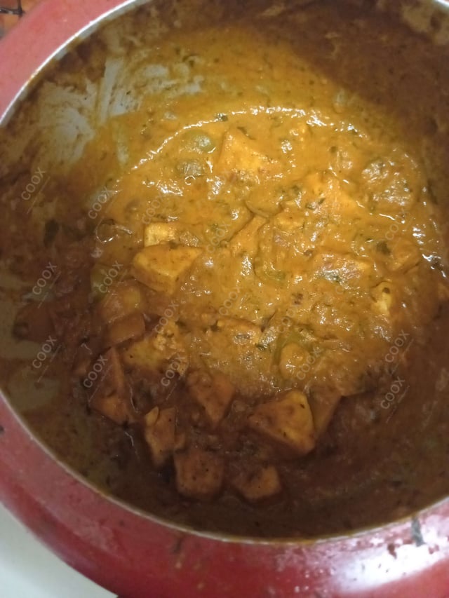 Delicious Kadhai Paneer prepared by COOX